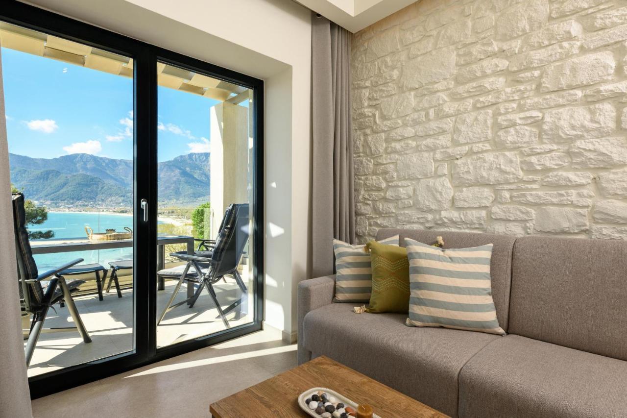 Archetypo Luxury Living Apartman Hriszí Amudiá Kültér fotó